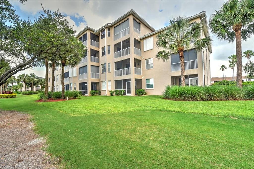 LAKESIDE GREEN - Residential