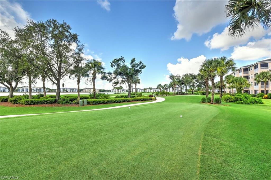 LAKESIDE GREEN - Residential