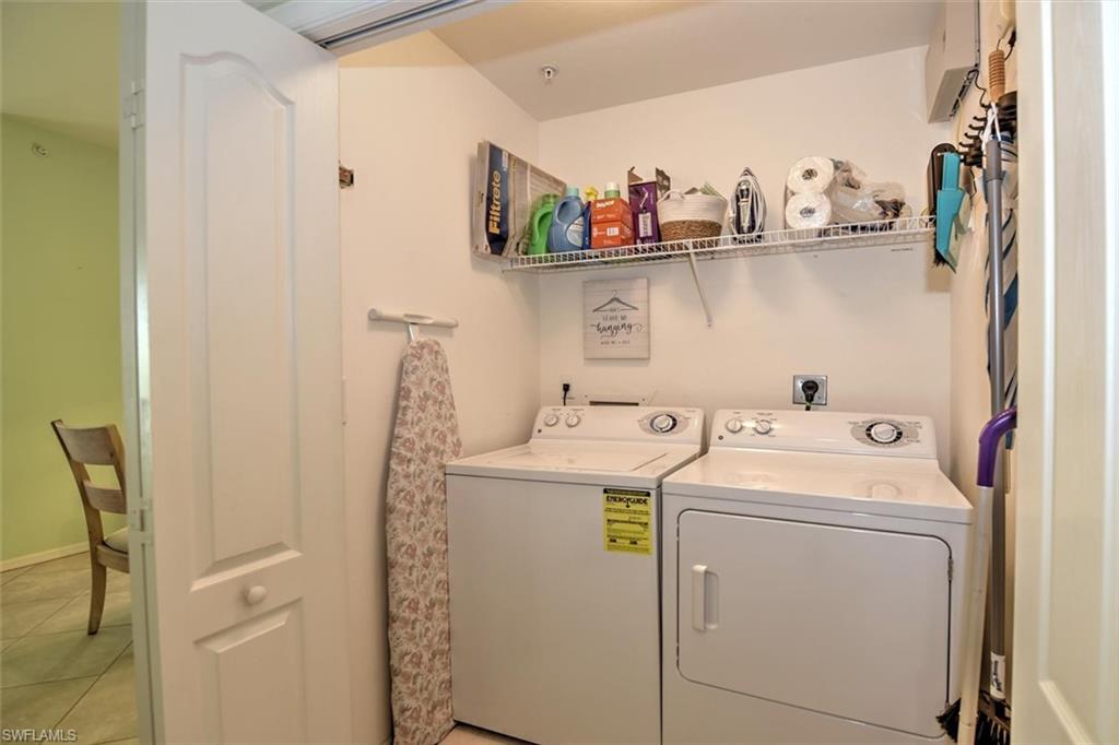 LAKESIDE GREEN - Residential