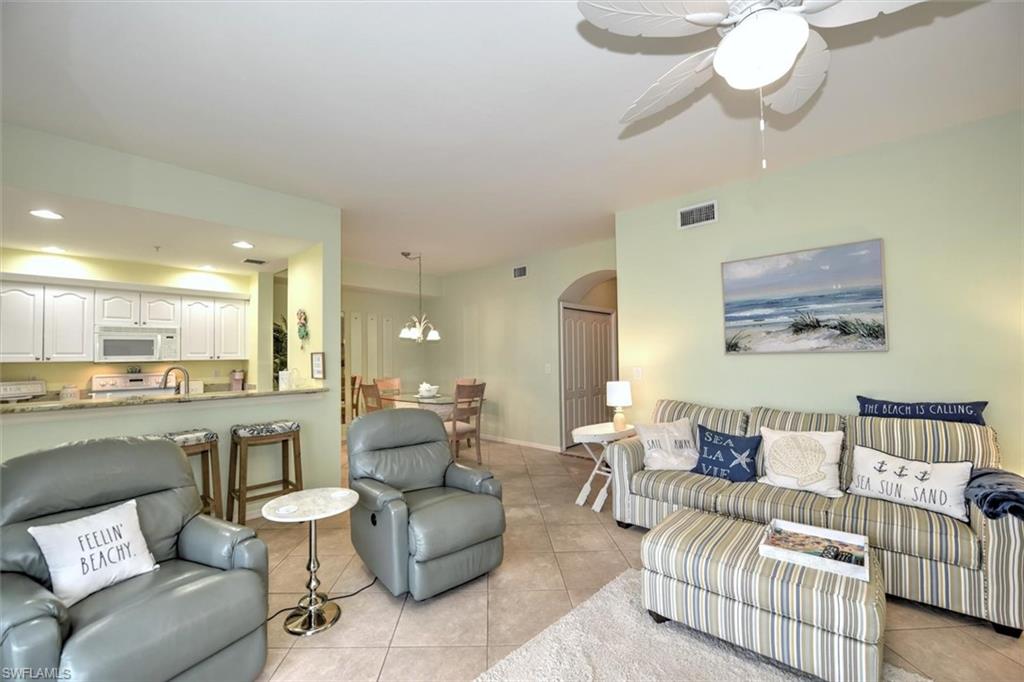 LAKESIDE GREEN - Residential