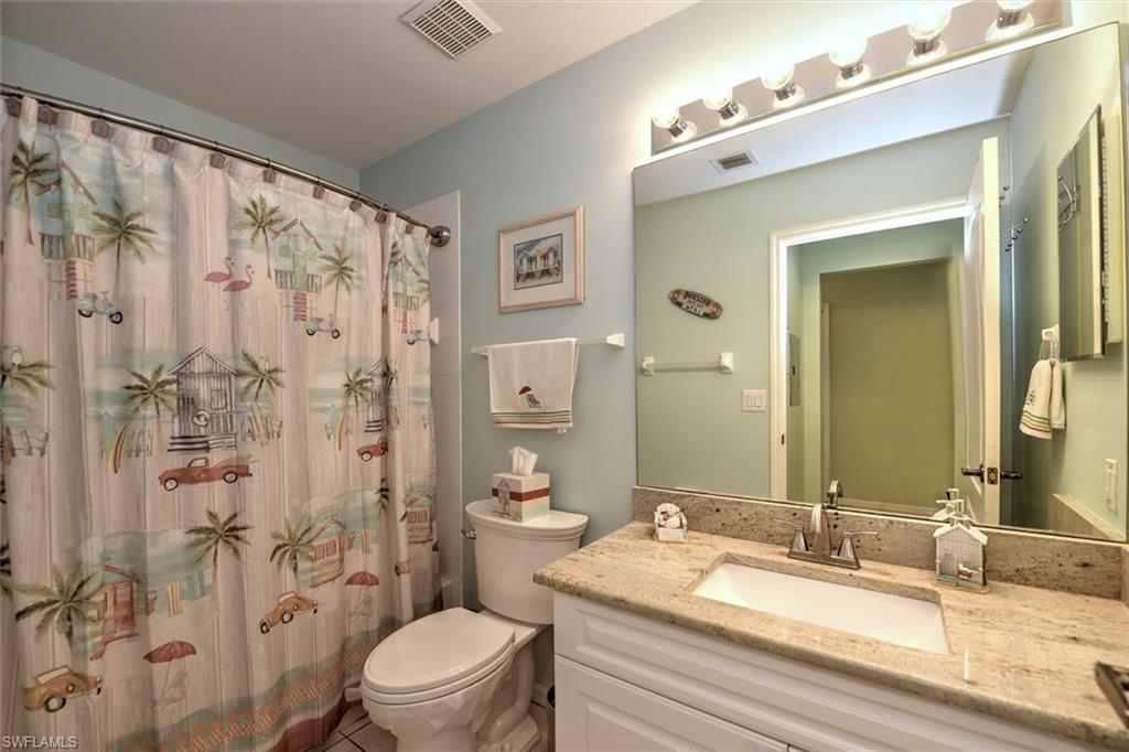 LAKESIDE GREEN - Residential