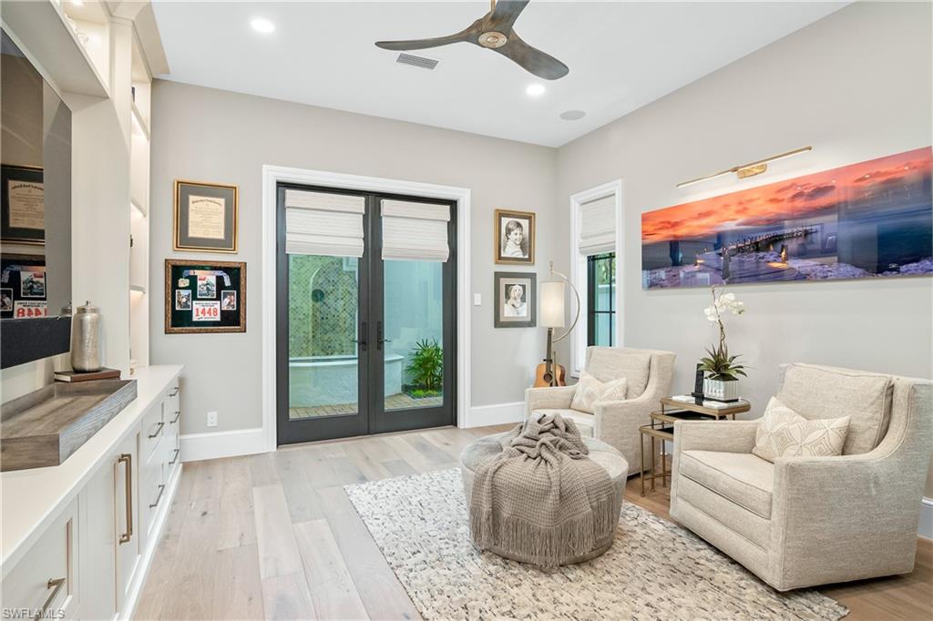 MAGNOLIA BEND - Residential