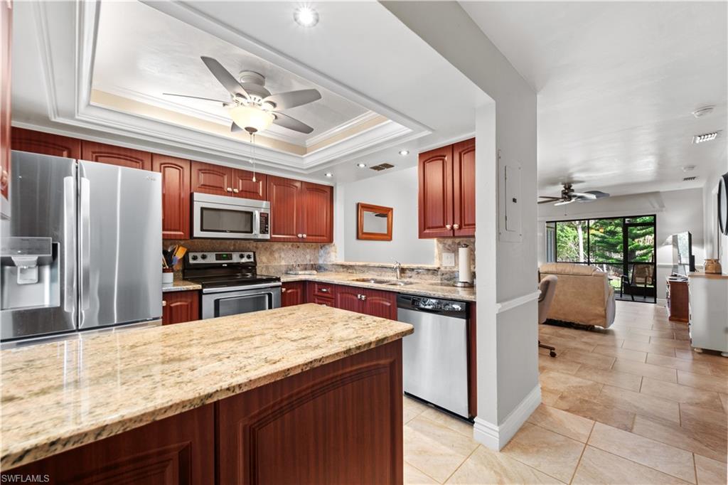 CLUB AT CRYSTAL LAKE CONDOMINIUM - Residential