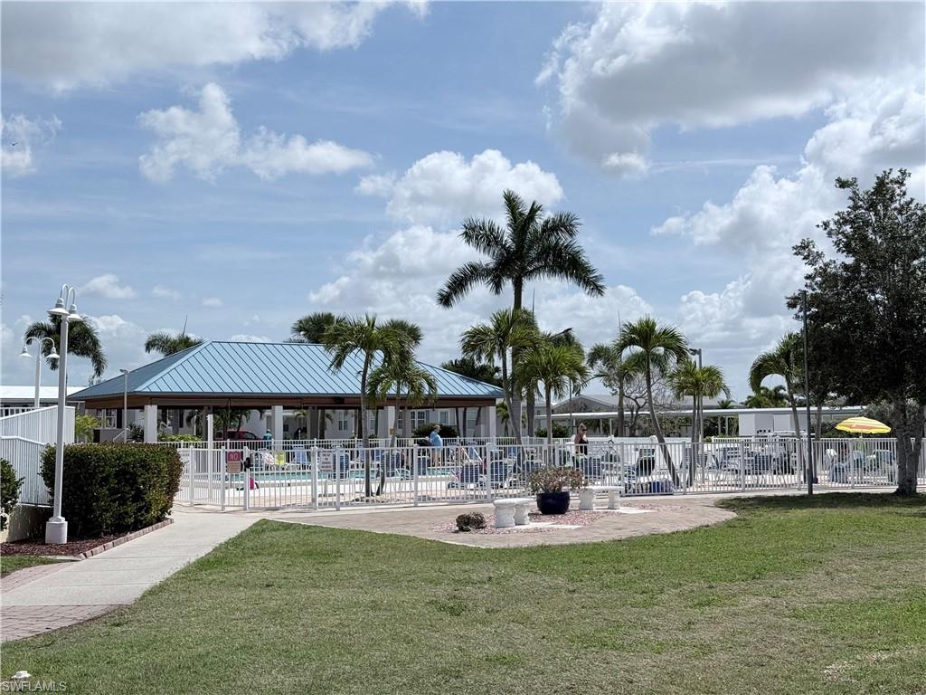 WINDMILL VILLAGE - Residential