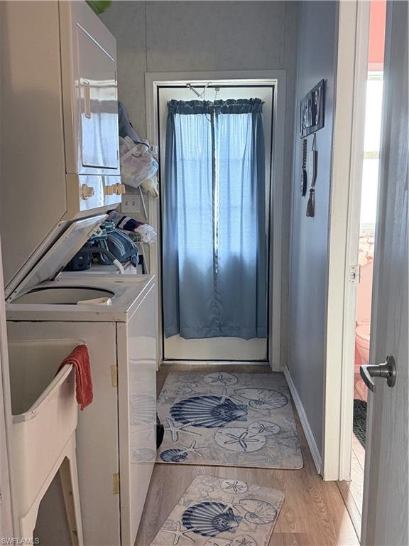 WINDMILL VILLAGE - Residential