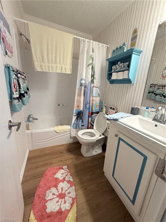 WINDMILL VILLAGE - Residential