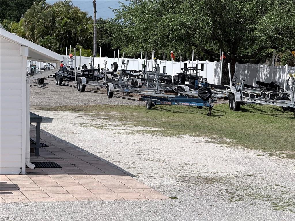 WINDMILL VILLAGE - Residential