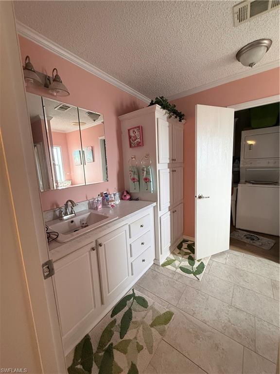 WINDMILL VILLAGE - Residential