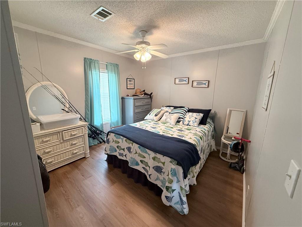 WINDMILL VILLAGE - Residential