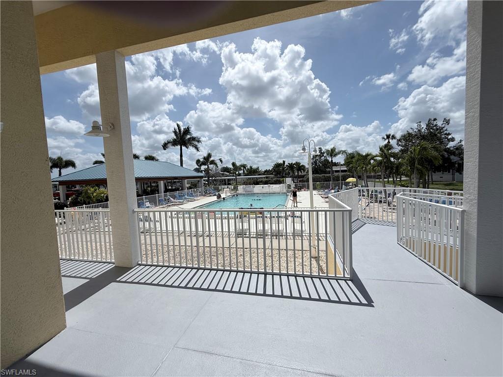 WINDMILL VILLAGE - Residential