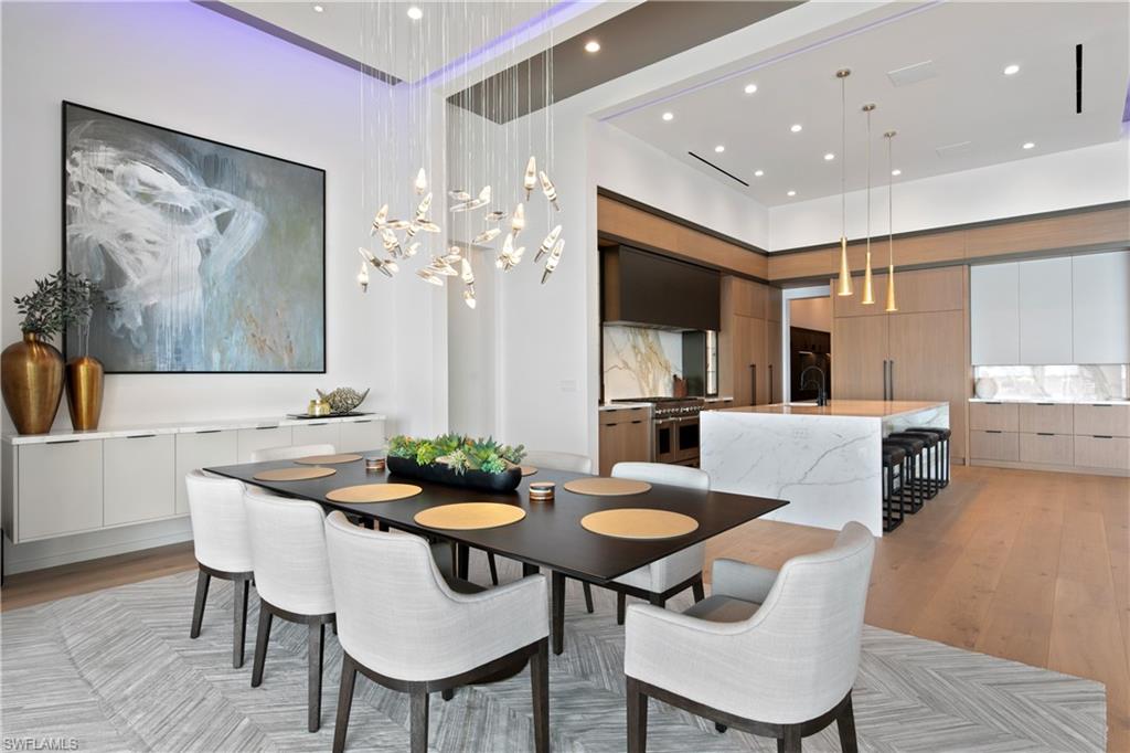 EDGEWATER - Residential