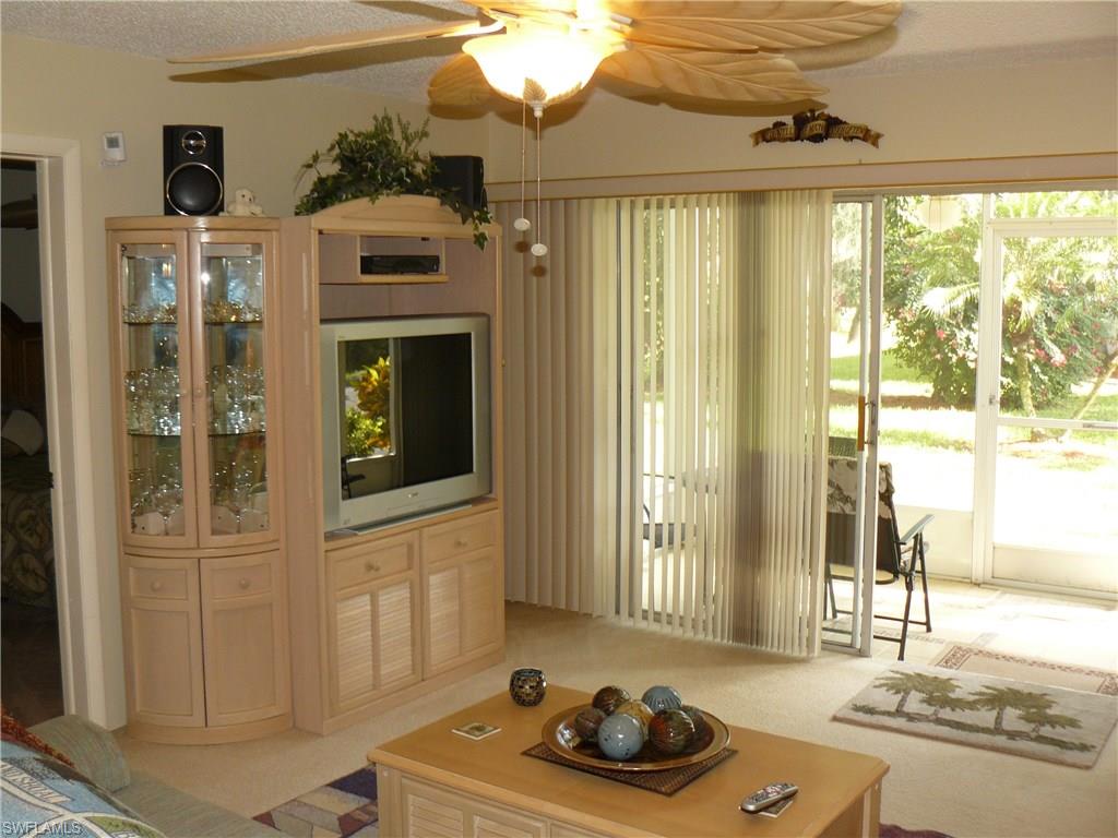 FOXMOOR CONDO - Residential