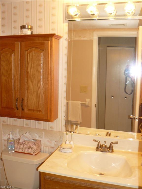 FOXMOOR CONDO - Residential