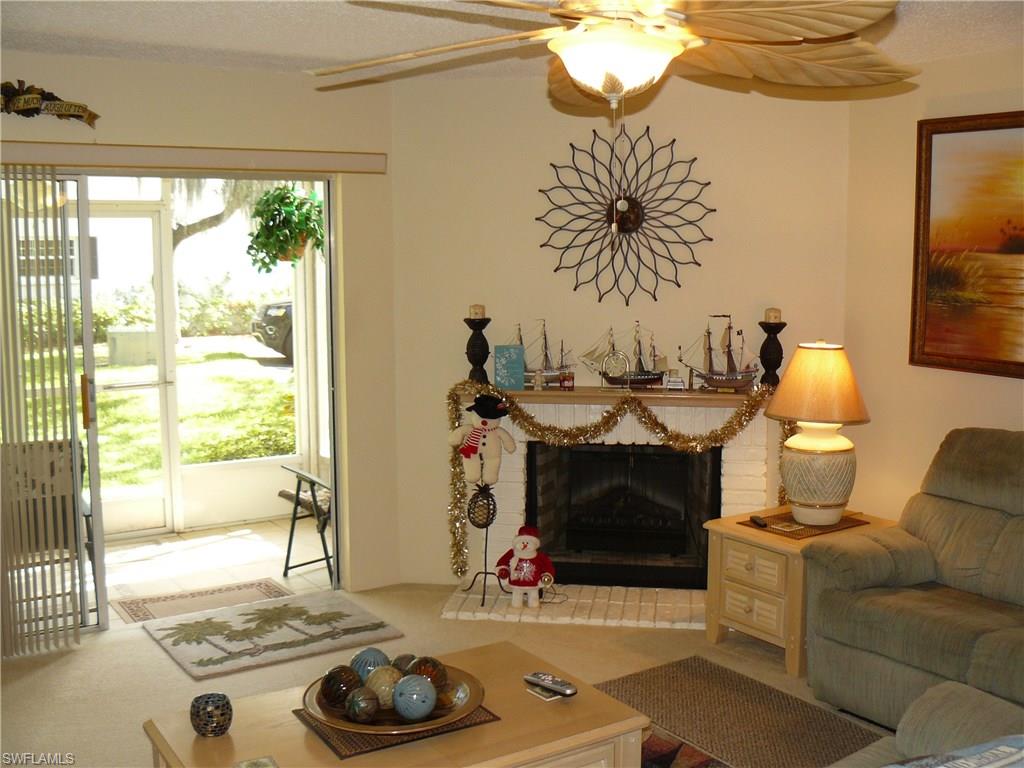 FOXMOOR CONDO - Residential