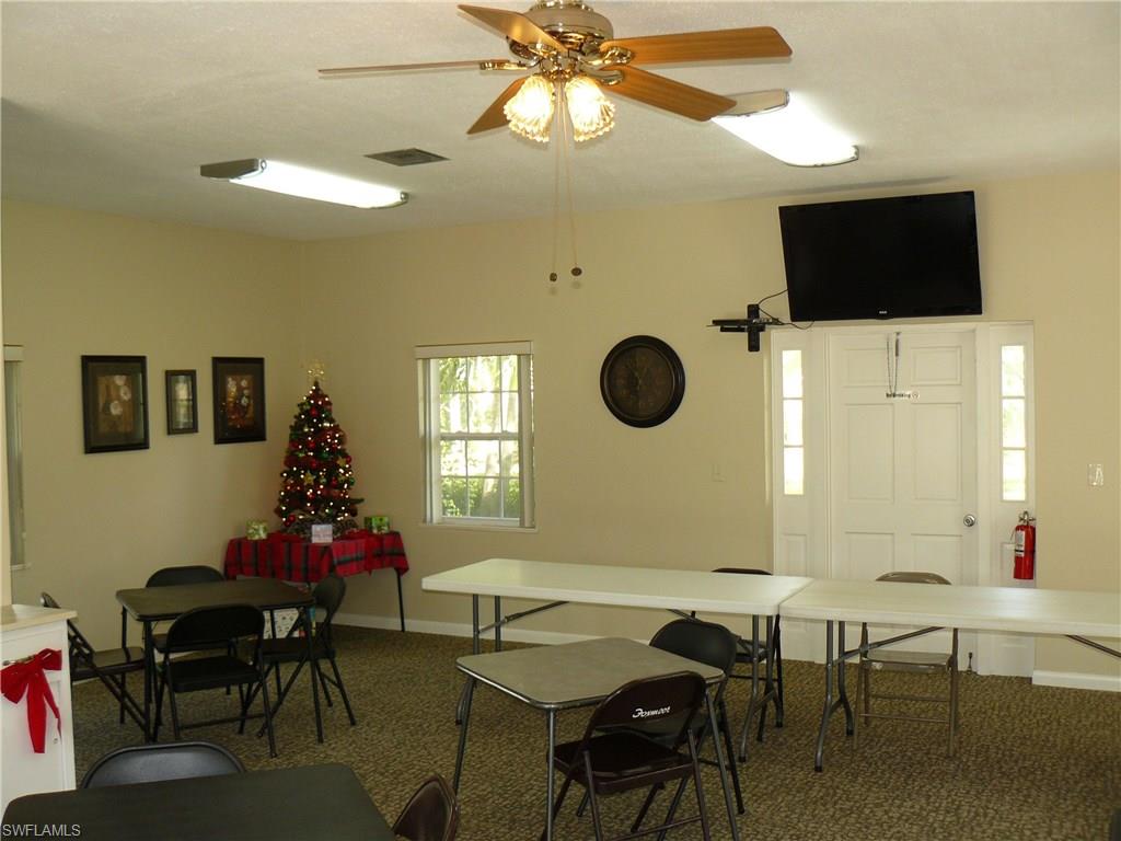 FOXMOOR CONDO - Residential