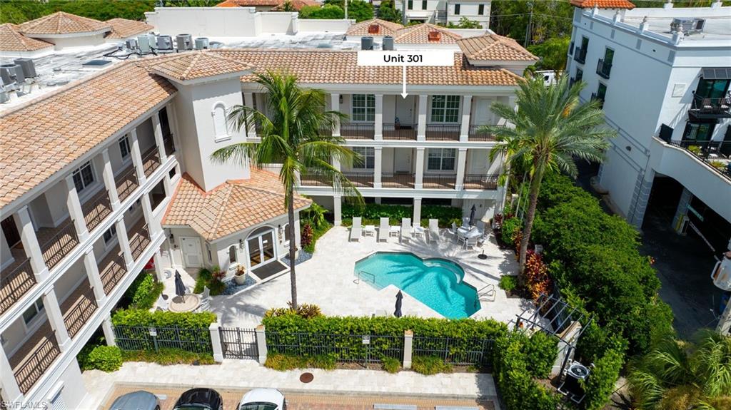 Photo of 411 6th ST S #301, NAPLES, FL 34102 (MLS # 226031052)