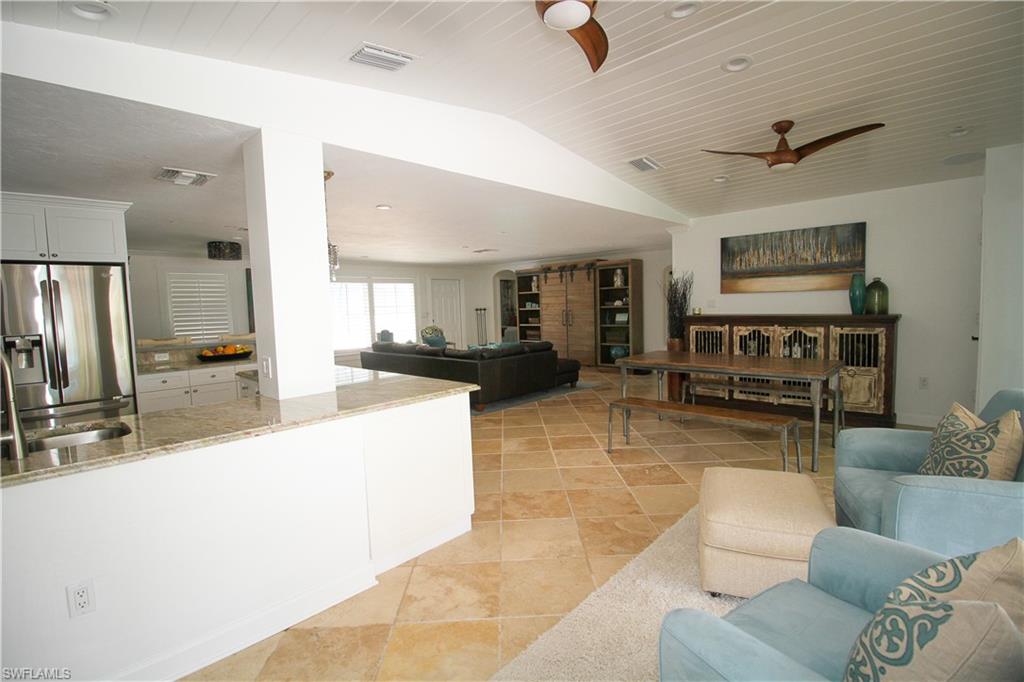 ROYAL HARBOR - Residential Lease