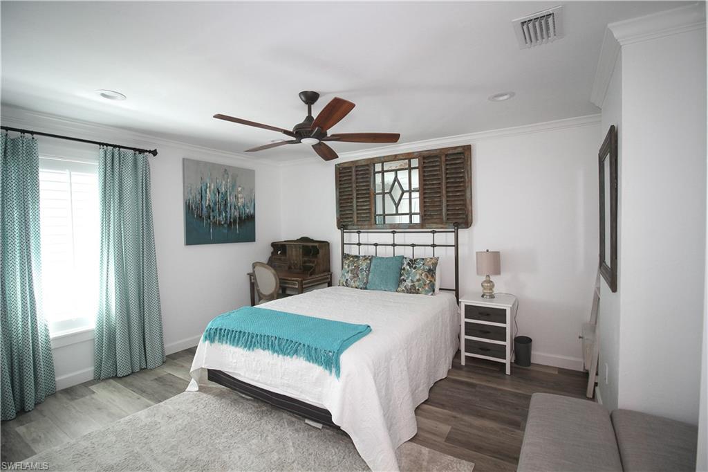 ROYAL HARBOR - Residential Lease