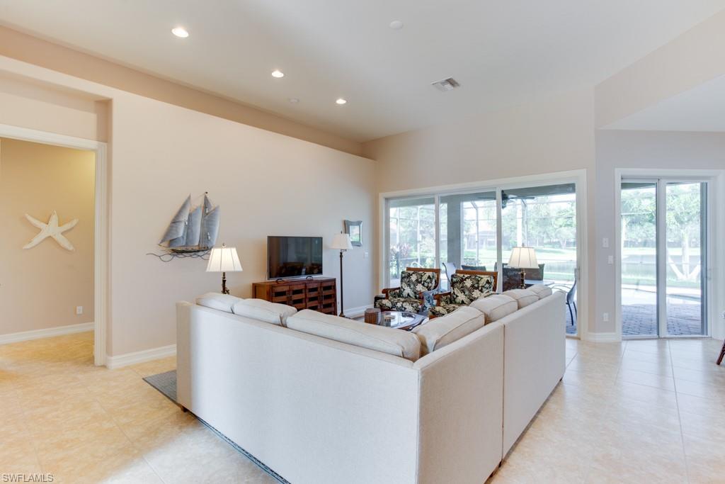 PRESTWICK PLACE - Residential