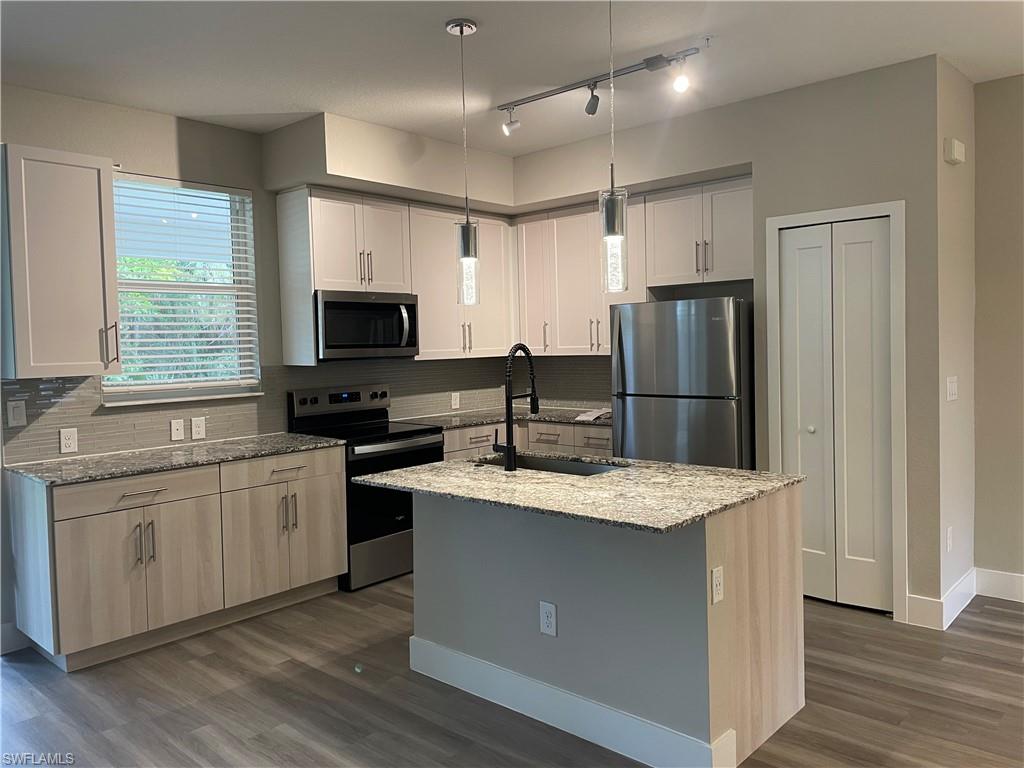 FALLS OF PORTOFINO - Residential Lease