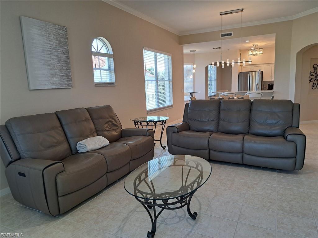 BELLAVISTA - Residential Lease