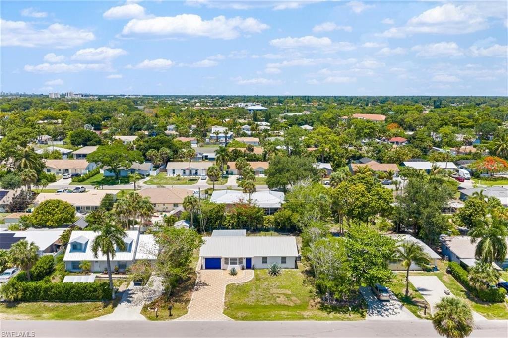 Properties 4027 Mindi AVE