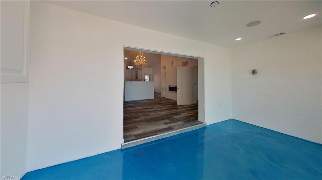 CAPE CORAL - Residential Lease