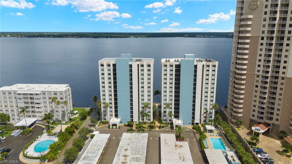 SUNSET VISTA - Residential