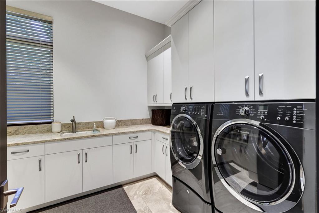 QUAIL WEST - Residential