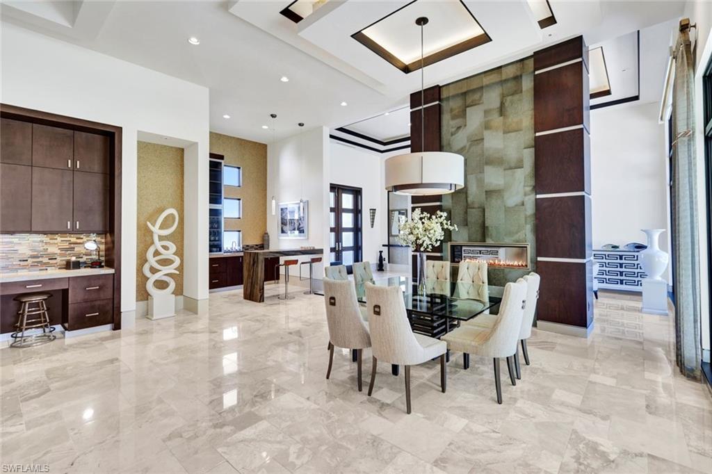 QUAIL WEST - Residential