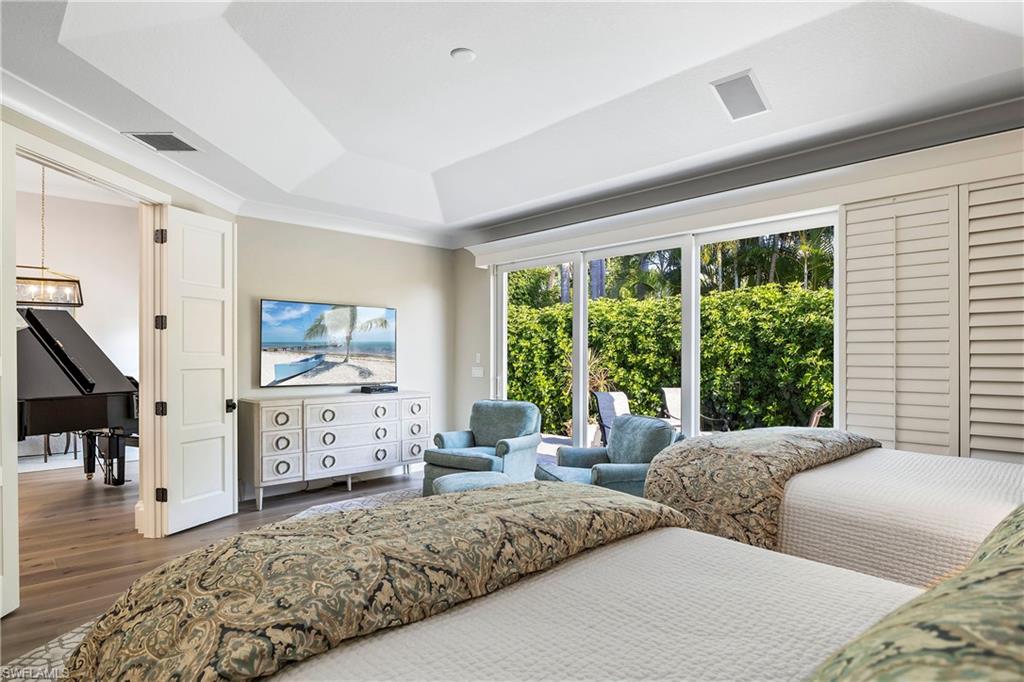 GRAND BAY AT PELICAN BAY - Residential