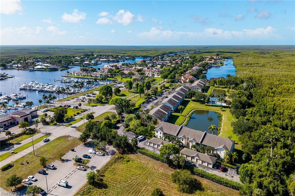 SUNSET CAY LAKES - Residential