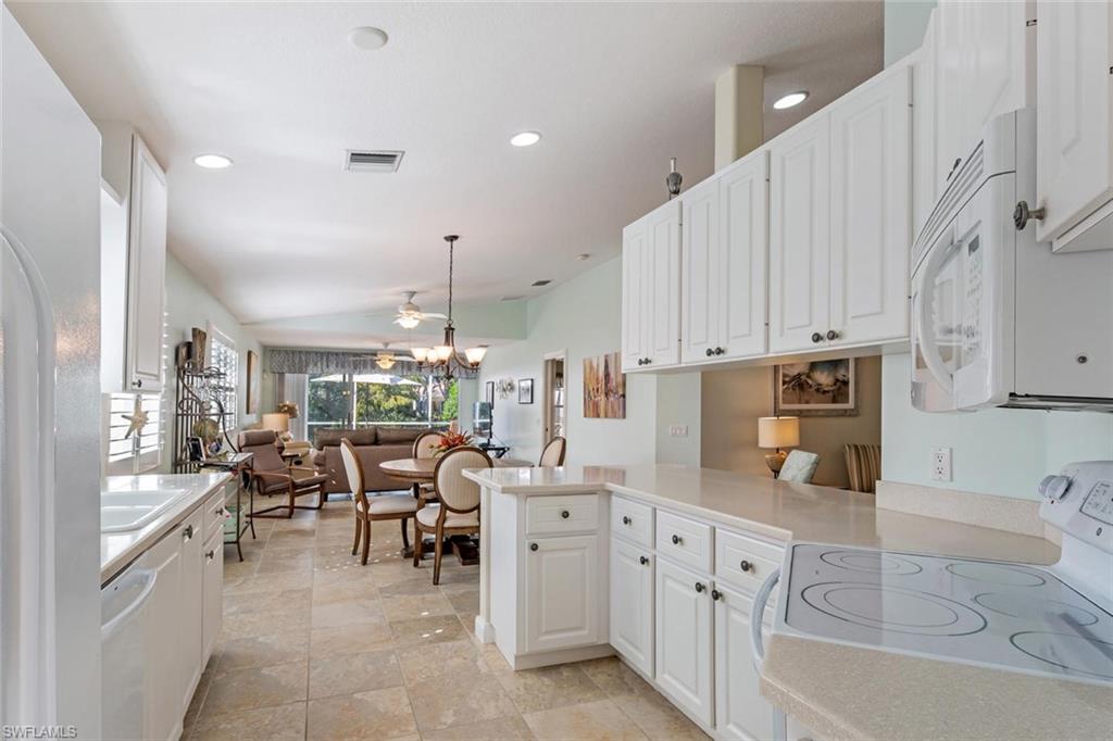 VILLAGE WALK OF BONITA SPRINGS - Residential