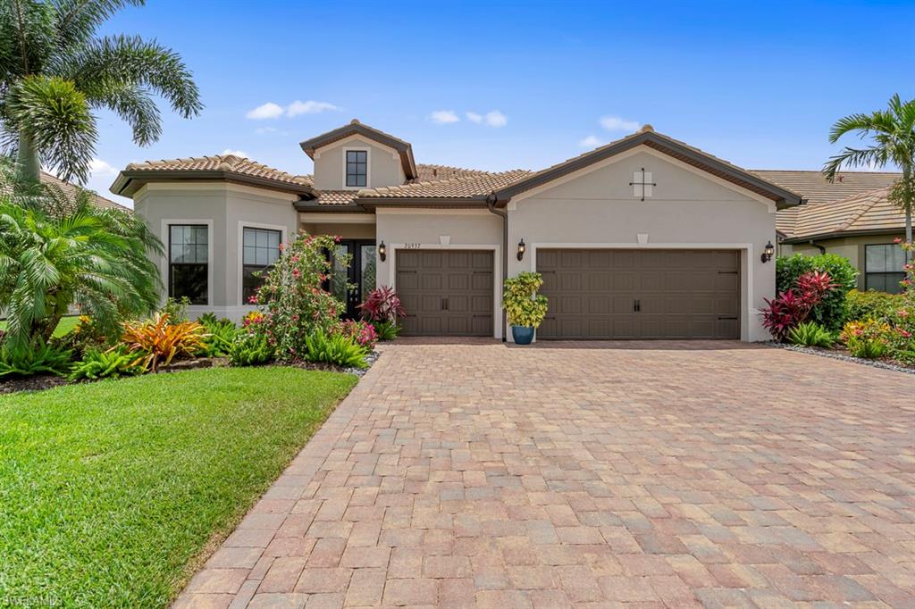 CORKSCREW SHORES - Residential