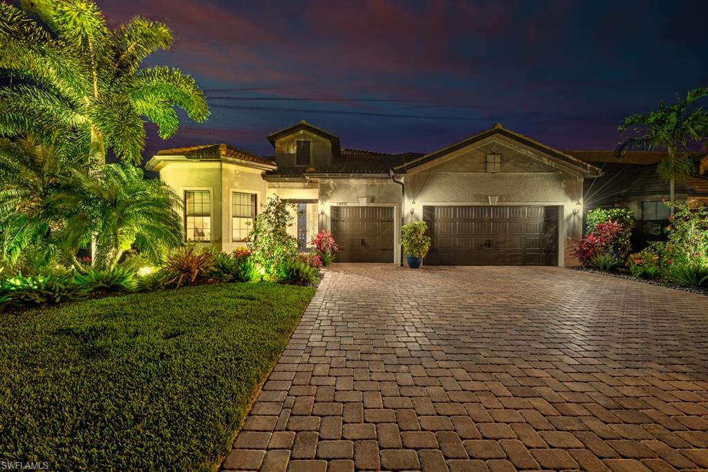 CORKSCREW SHORES - Residential