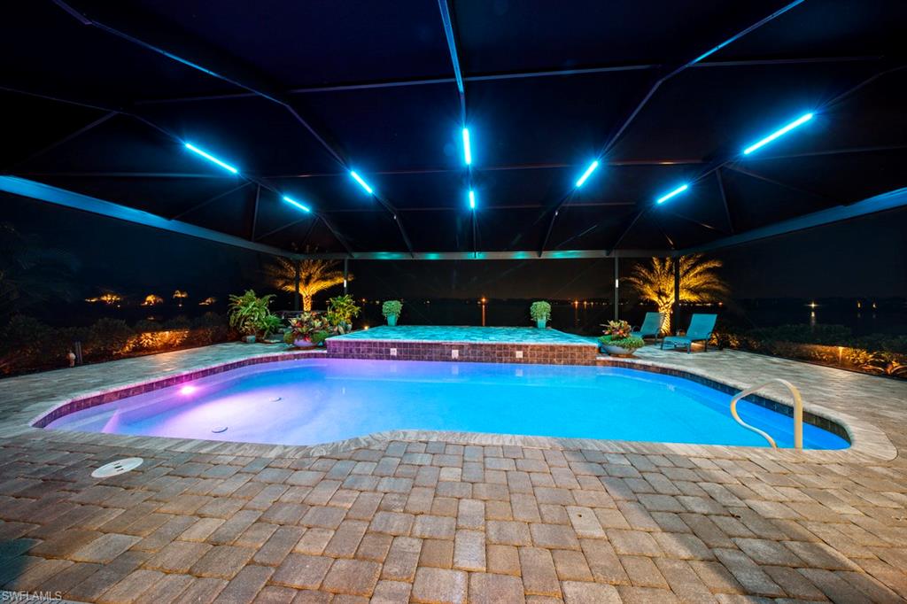 CORKSCREW SHORES - Residential