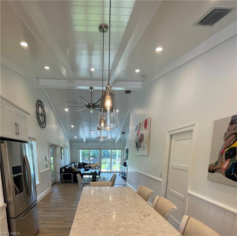 PINE RIDGE - Residential