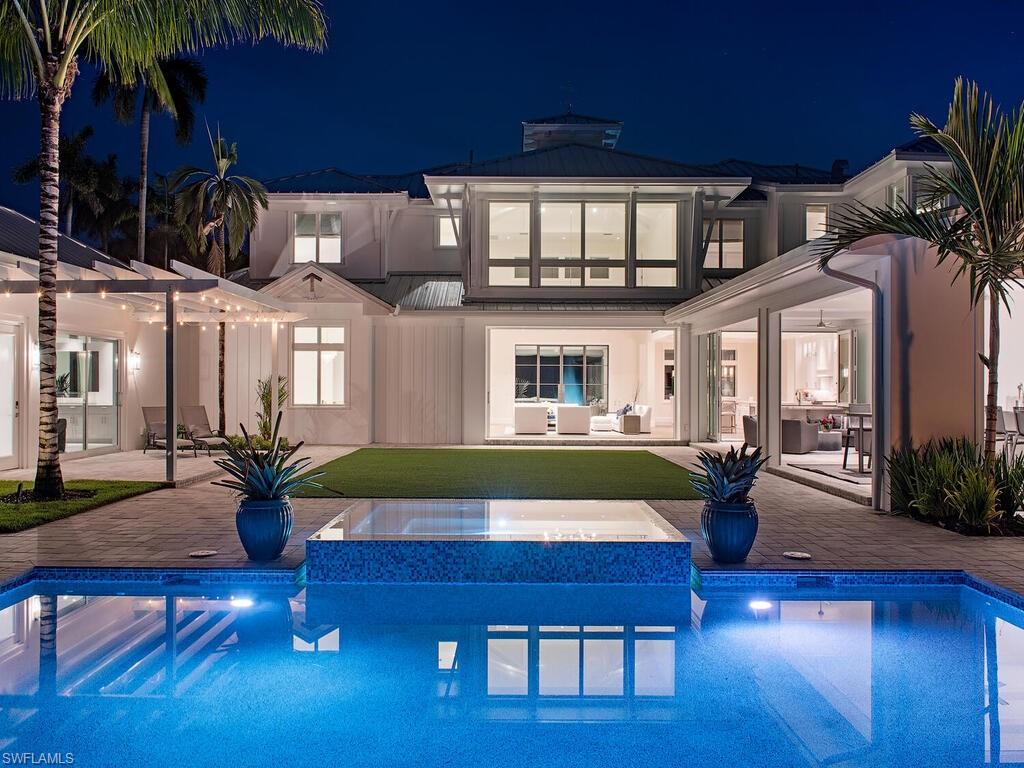 PINE RIDGE - Residential