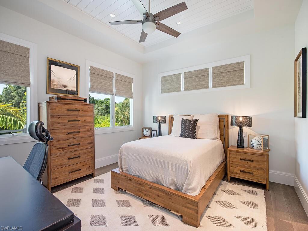 PINE RIDGE - Residential