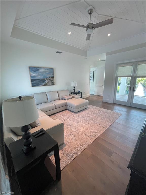 PINE RIDGE - Residential