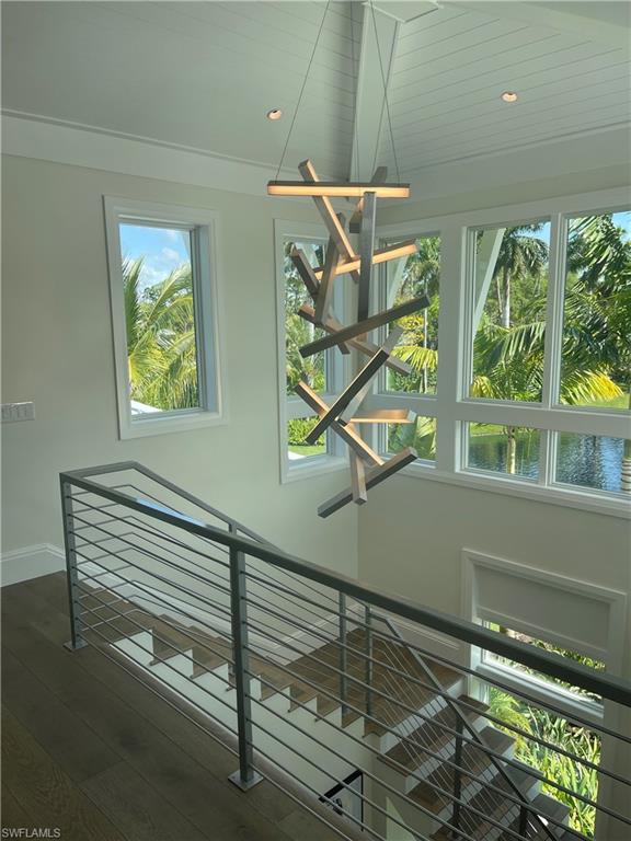 PINE RIDGE - Residential