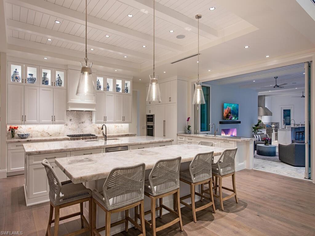 PINE RIDGE - Residential