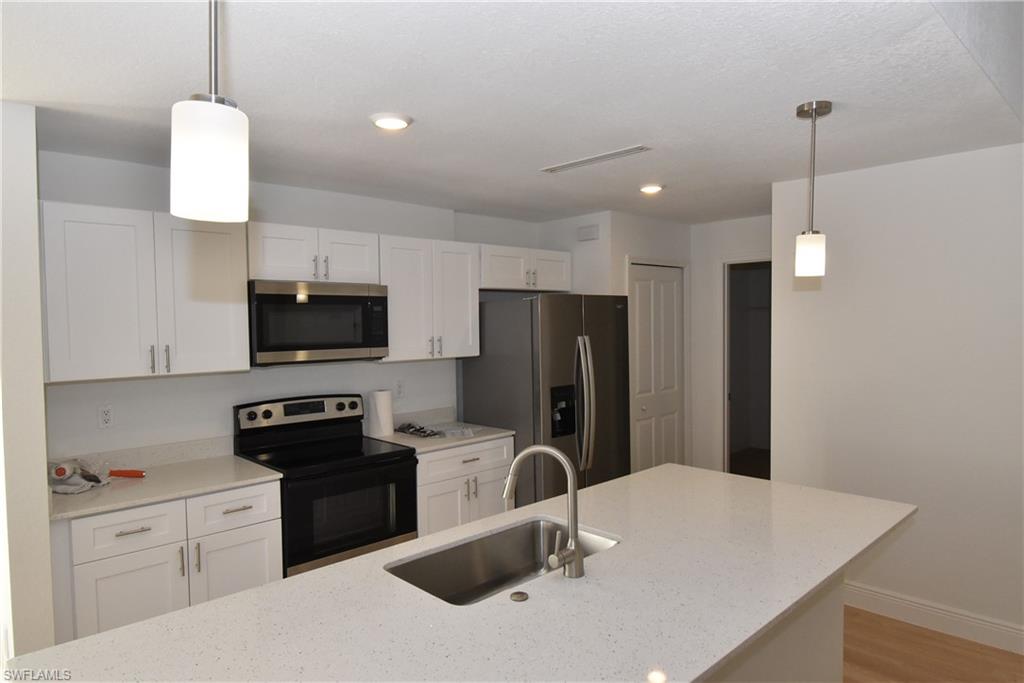 NORTH PORT - Residential Lease