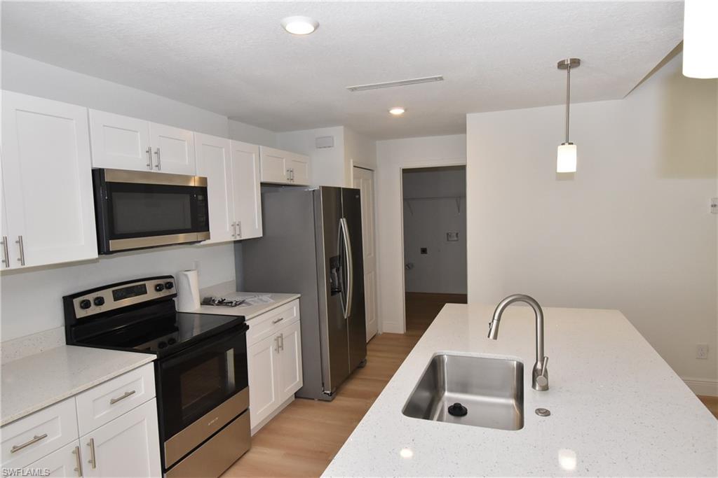 NORTH PORT - Residential Lease