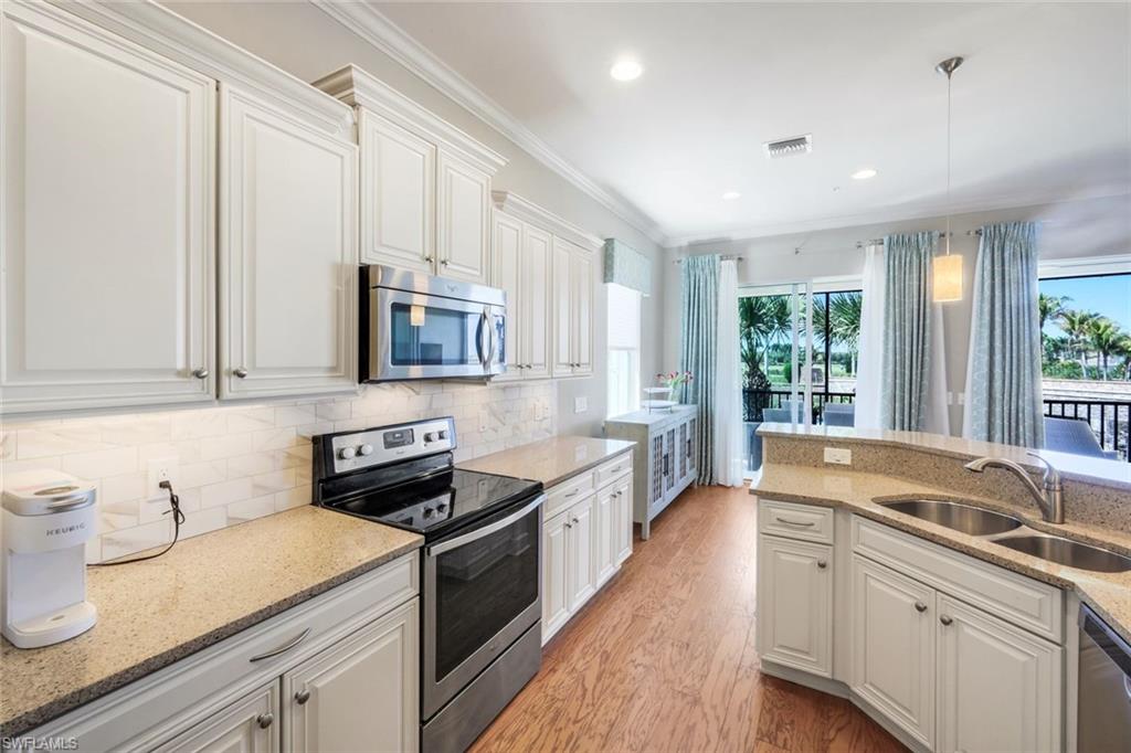 NAUTICA LANDING - Residential