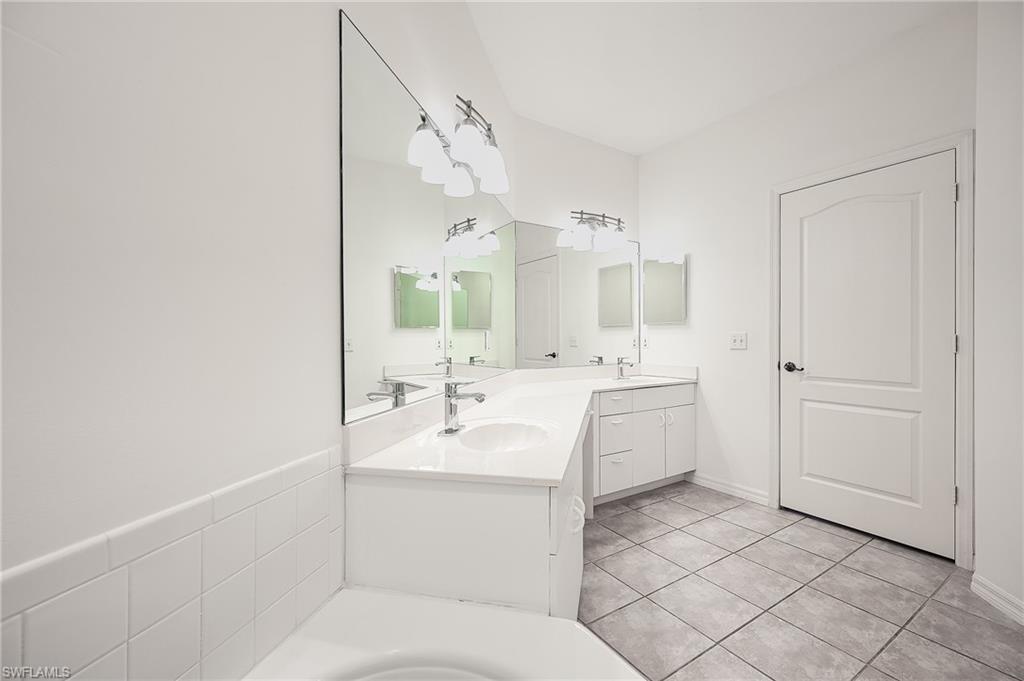 STORRINGTON PLACE - Residential