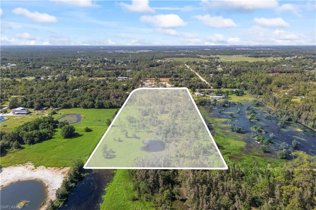 NORTH FORT MYERS - Land