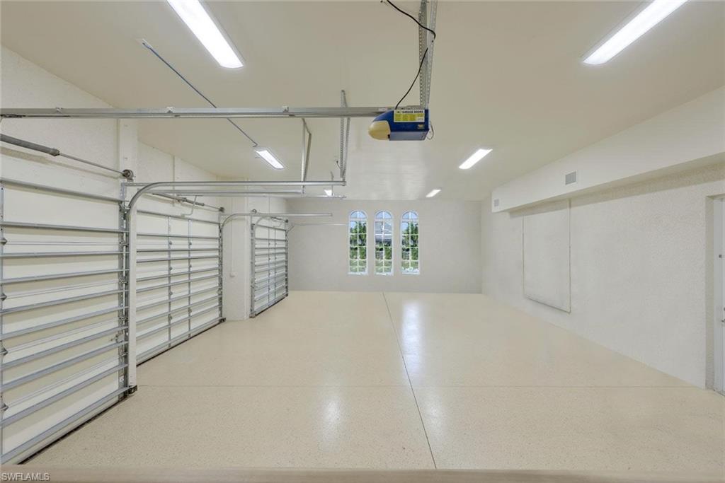 HERMITAGE - Residential