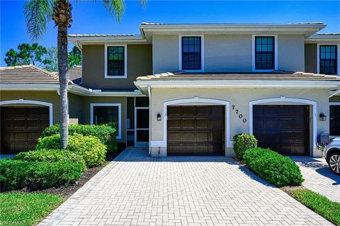 A home in NAPLES