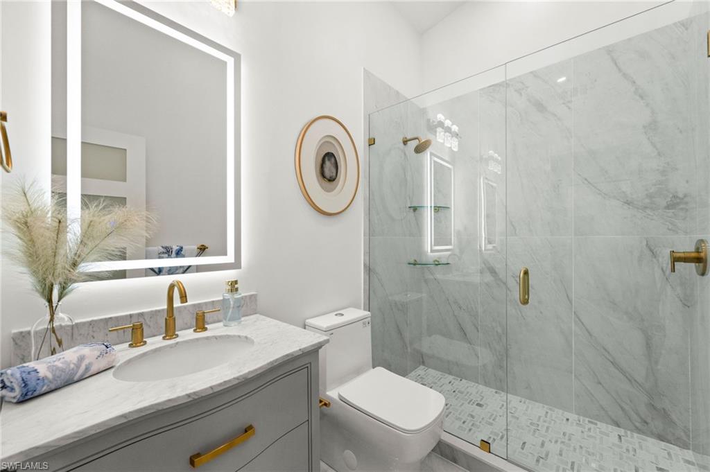 FAIRWAY OAKS - Residential